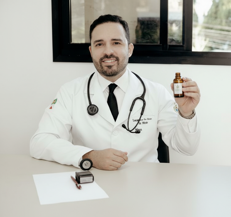 Dr. Lucas Durães Braga - Neurologista especializado em canabidiol